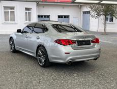 Infiniti Q45