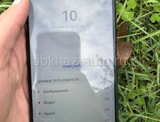 Айфон 8 , Huawei p smart 