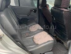 Mercedes-Benz ML