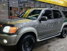 Toyota Sequoia