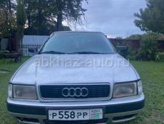 Audi 80