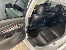 Infiniti QX4