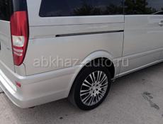 Mercedes-Benz Viano