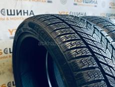 Автошина бу Rockblade IceCruiser II 245/40 R20