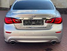 Infiniti QX4