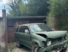Isuzu Trooper