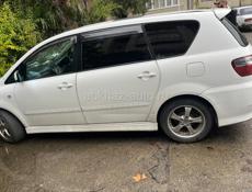Toyota Ipsum