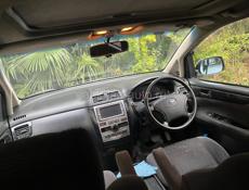 Toyota Ipsum