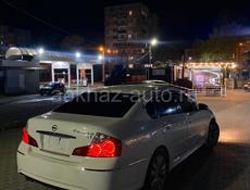 Nissan fuga
