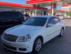 Nissan fuga