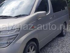 Nissan Elgrand