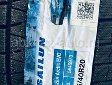 Sailun Ice Blazer Arctic SUV 275/40 R20 и 315/35 R20 110T