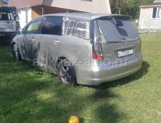 Mitsubishi Grandis