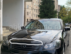 Infiniti M35