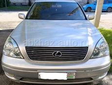 Lexus LS