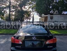 Lexus IS