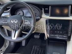 Infiniti QX56