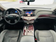 Infiniti QX4