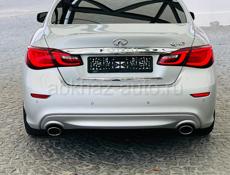 Infiniti QX4