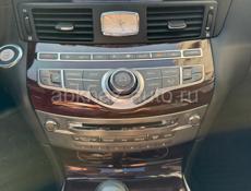 Infiniti QX4