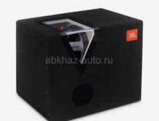 Сабвуфер JbL с усилком 