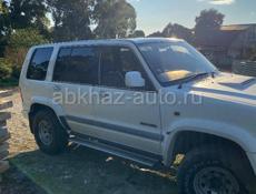 Isuzu Trooper