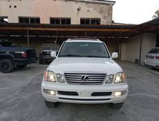 Lexus LX