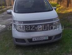 Nissan Elgrand