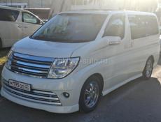 Nissan Elgrand