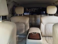 Infiniti QX56