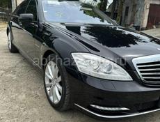 Mercedes-Benz S-Класс