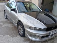 Mitsubishi Galant