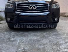 Infiniti M30