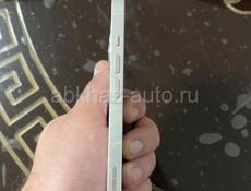 iPhone 14 на 128 гигабайт 