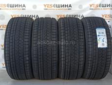 Triangle Snowlink PL02 235/45 R18