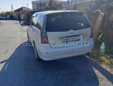 Mitsubishi Grandis