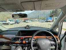 Honda Еlysion