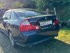 Nissan fuga