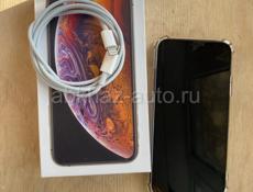 iPhone XS 64 GB gold в идеальном состоянии