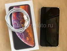 iPhone XS 64 GB gold в идеальном состоянии