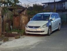 Mitsubishi Grandis