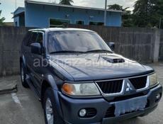 Mitsubishi Pajero Sport