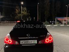 Nissan fuga