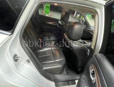 Infiniti M35
