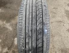 225/40 R18  