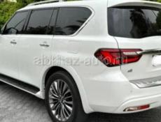 Infiniti QX56