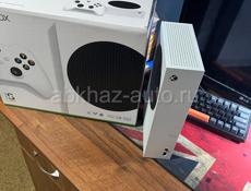 Продаю Xbox series s