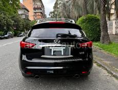 Infiniti FX