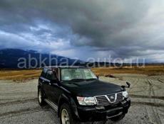 Nissan Safari
