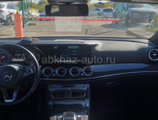Mercedes-Benz E-Класс